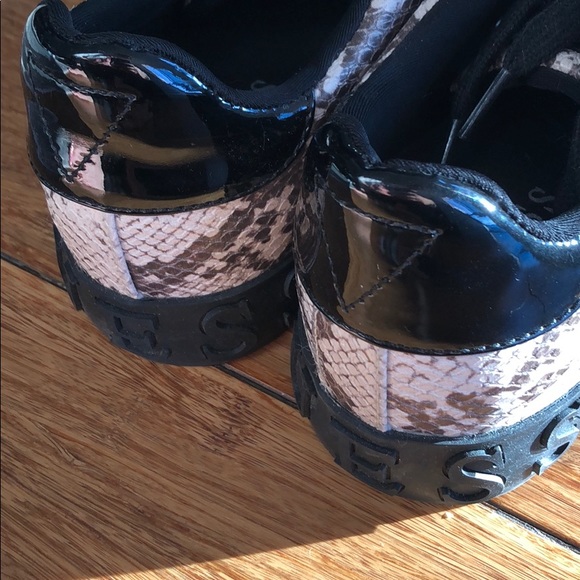 Snakeskin sneakers by Guess - Picture 3 of 4